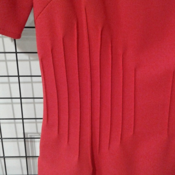 NWT. Valentino elegant wool dress, Italy. - Picture 7 of 8